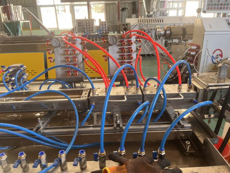 PVC Stone Plastic Line Extrusion Equipment