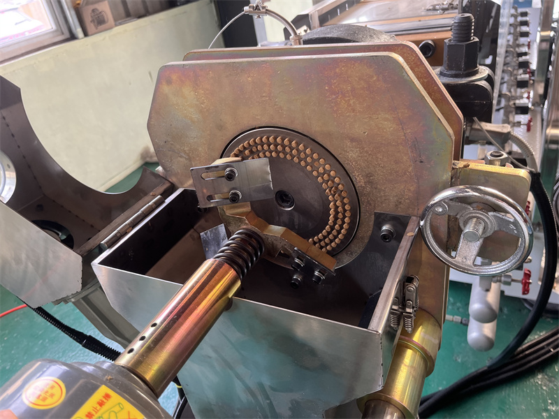 WPC granulation machine