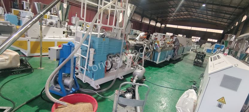 WPC Decking Extrusion Line
