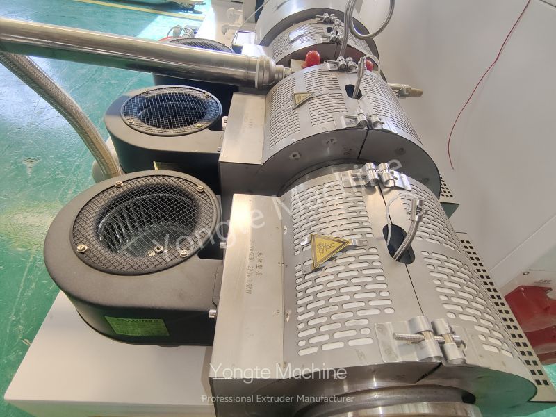 Conical Twin Screw Extruder Machine