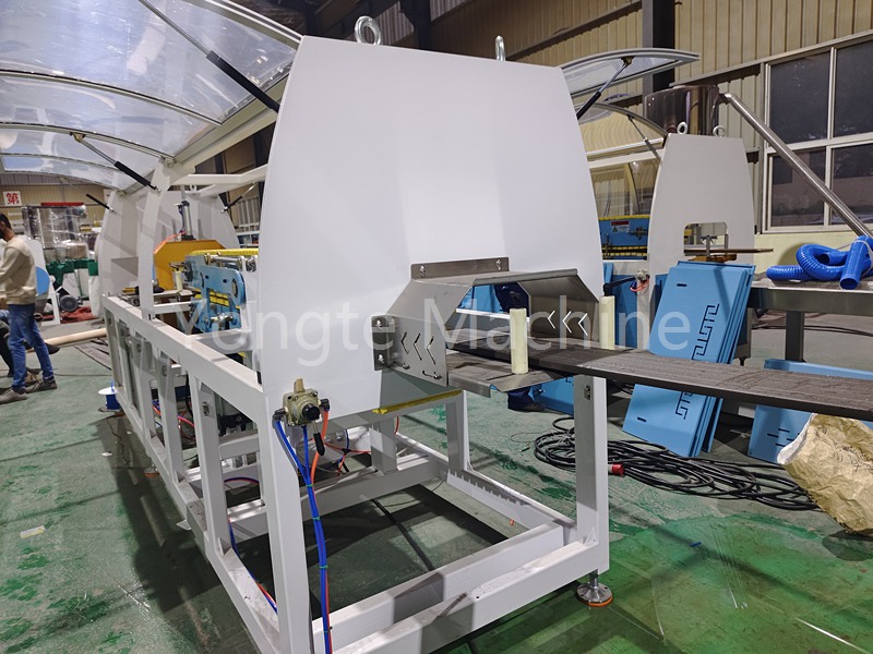 PE/PP Plastic Lumber Extrusion Machine for reusing plastic film wastage