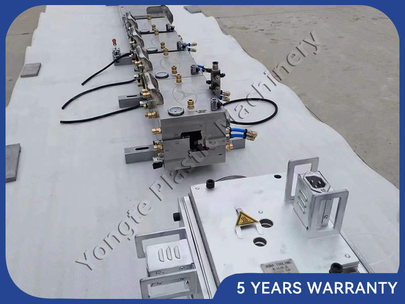 high speed PVC window profile extrusion mold
