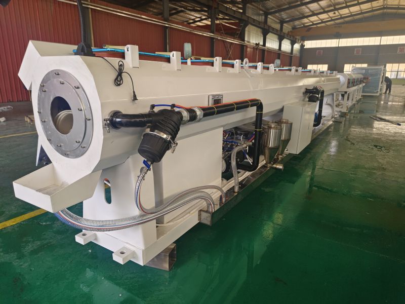 Sure's HDPE Pipe Machine in China