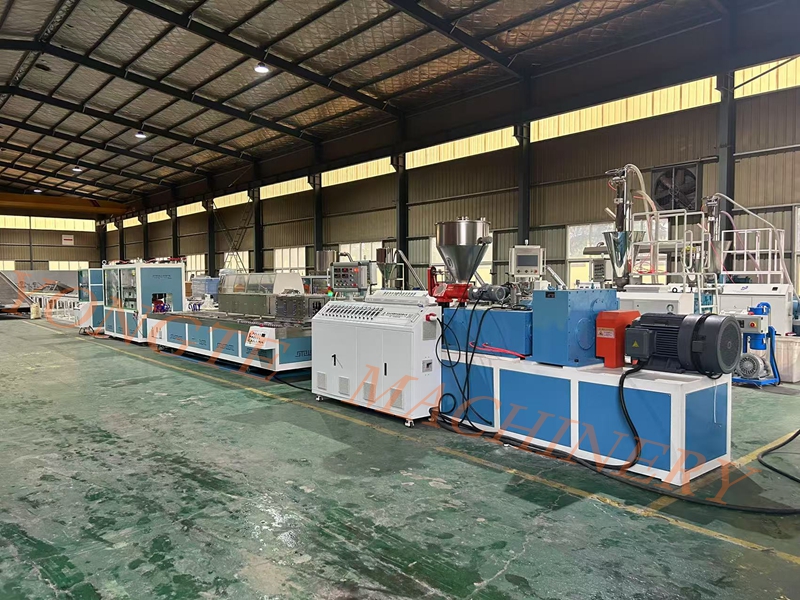 Sure Plastic Machinery's PVC planting trough extruder leads the new trend of agricultural facility production