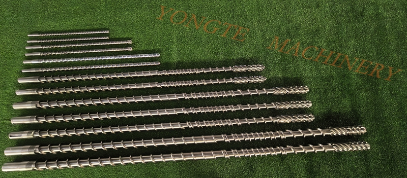 Sure Plastic Machine Screw: With high quality and science, accurately matching customer production needs