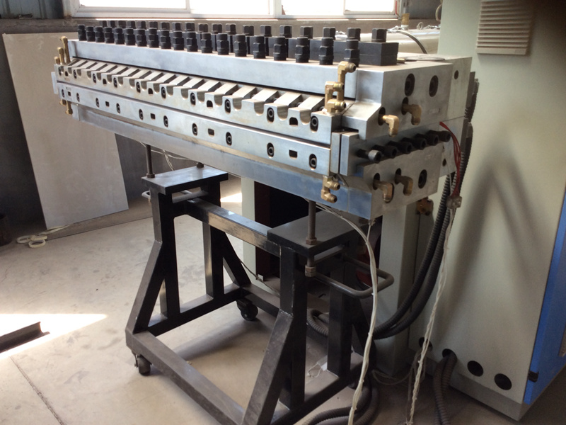 PVC WPC foam board extrusion machine