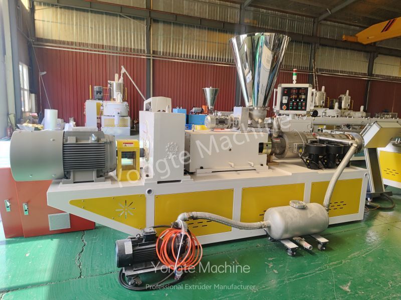 WPC Machine Wood Plastic Composite PVC WPC Door Frame Making Machine