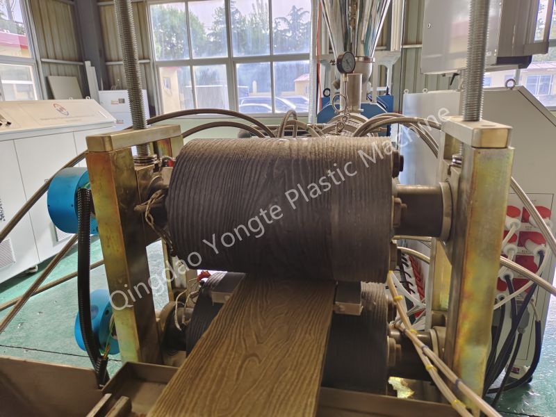 WPC decking online embossing machine