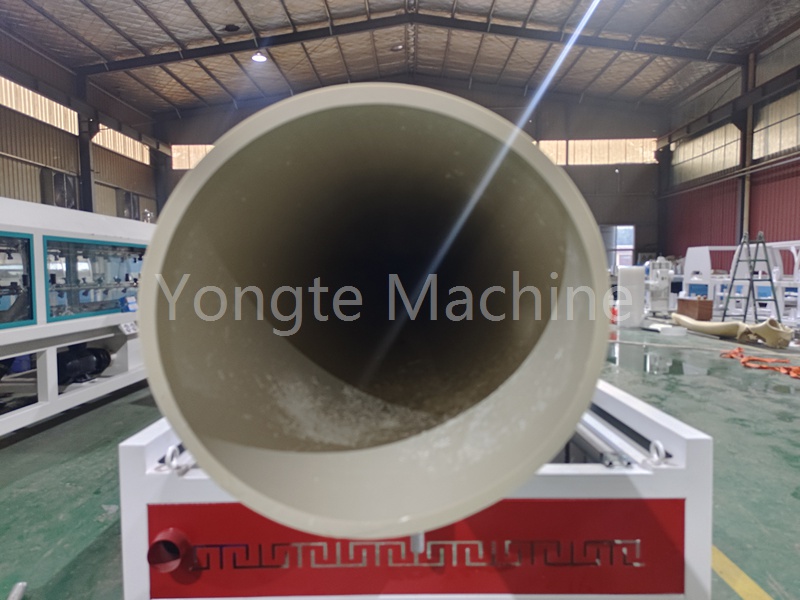 A complete analysis of the difficulties and breakthroughs in the production of large-diameter PVC pipes