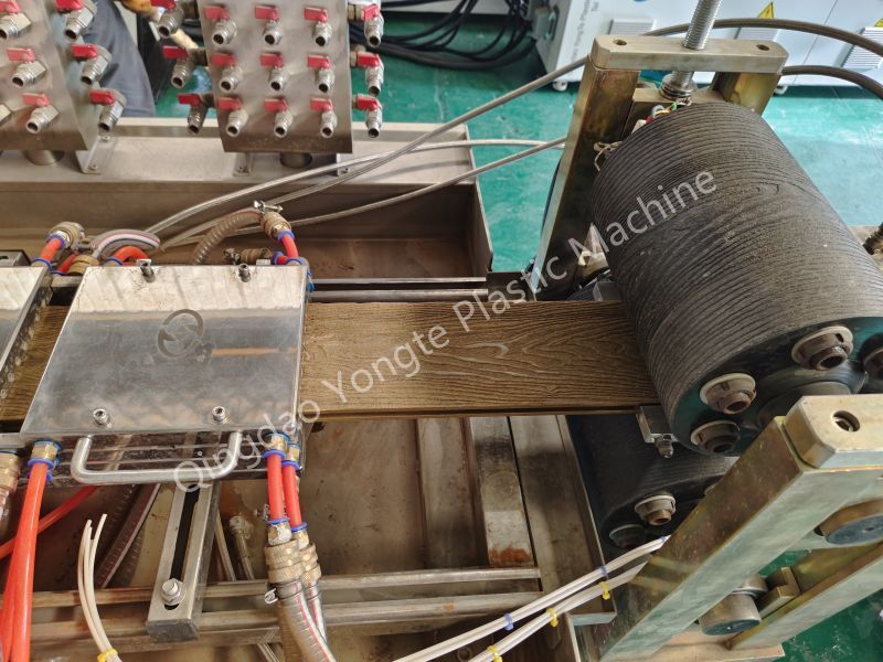 WPC decking online embossing machine
